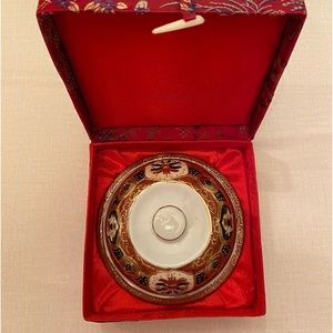 Tri Ever Chinese Hand Painted Decorative Porcelain Bowl & Lid with Fabric Case